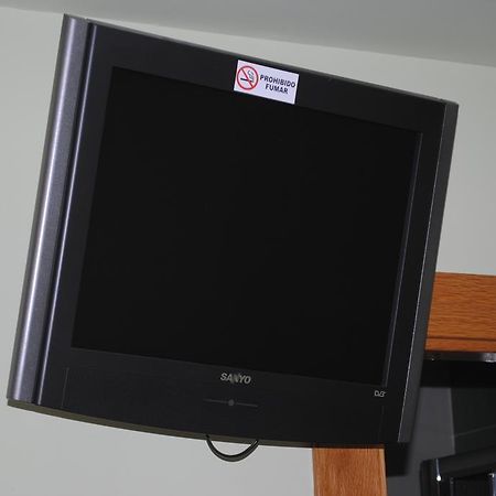 Hostal La Cortijana Logrono Bagian luar foto