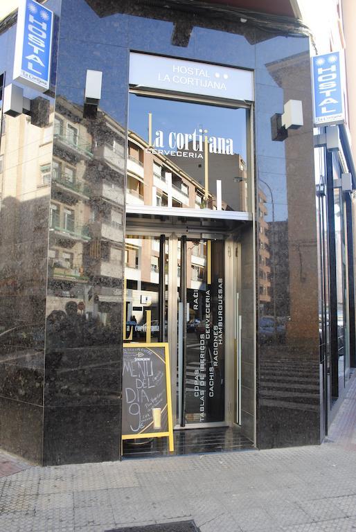 Hostal La Cortijana Logrono Bagian luar foto