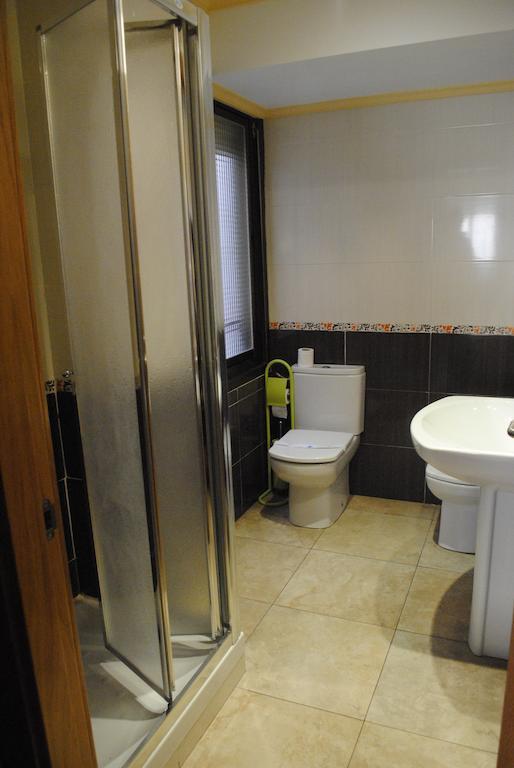 Hostal La Cortijana Logrono Ruang foto